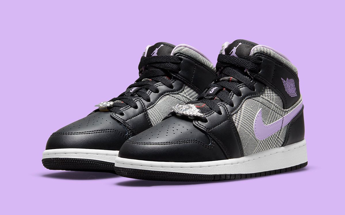 Available Now // Air Jordan 1 Mid “Houndstooth” | House of Heat°