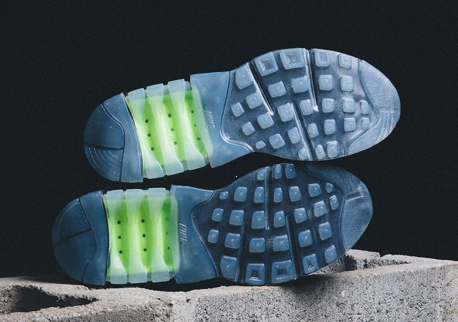 nike air max 180 black volt