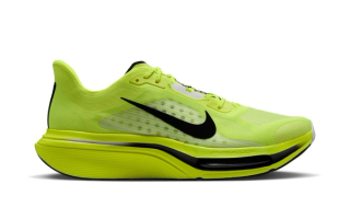 Men's Nike Pegasus Plus 2 "Lemon Venom" (SKU: IM2541-700). Photo via Athletic Annex.