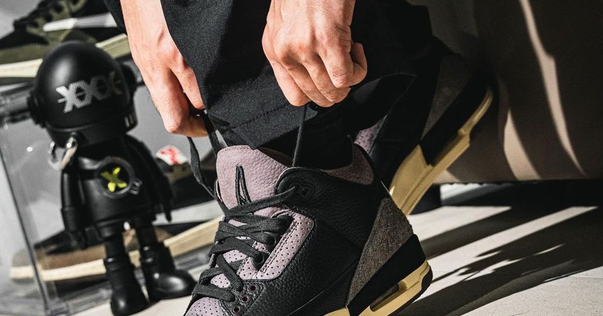 yeezy 700 analog box