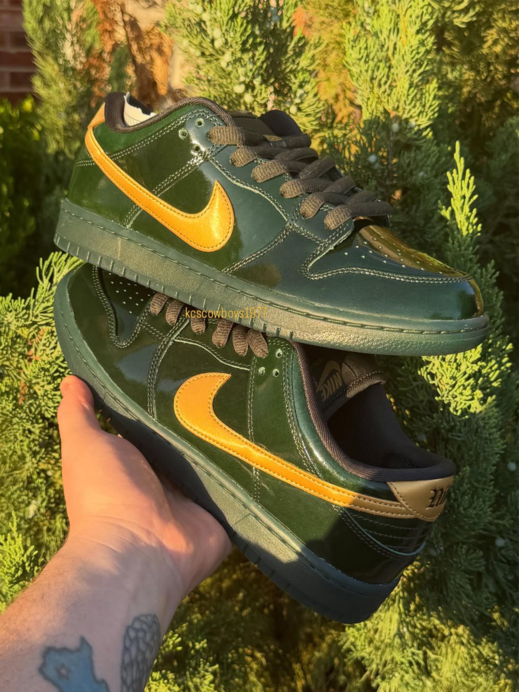 Nike SB Toasts 25 Years With Champagne-Inspired Dunks