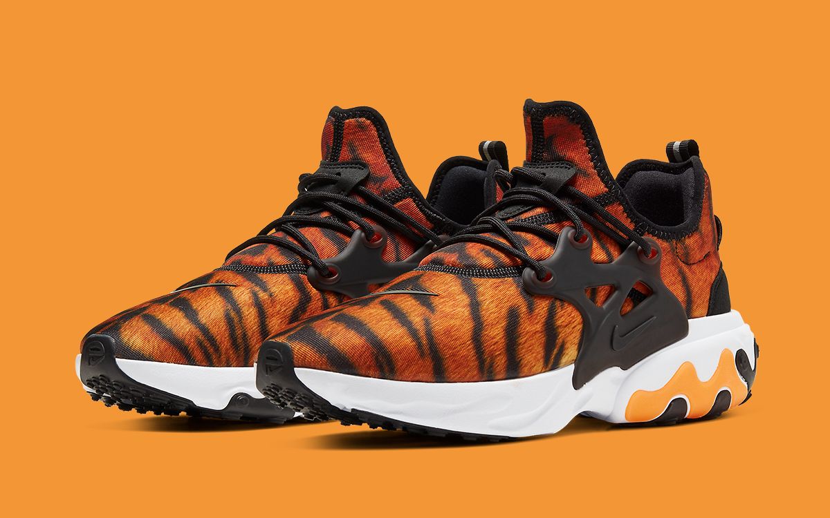 Nike deals React Presto “Tiger” Print