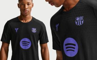 FC Barcelona x Nike Kobe Away Training Shirt 25/26 (Player's Edition) in "Black/Persian Violet."