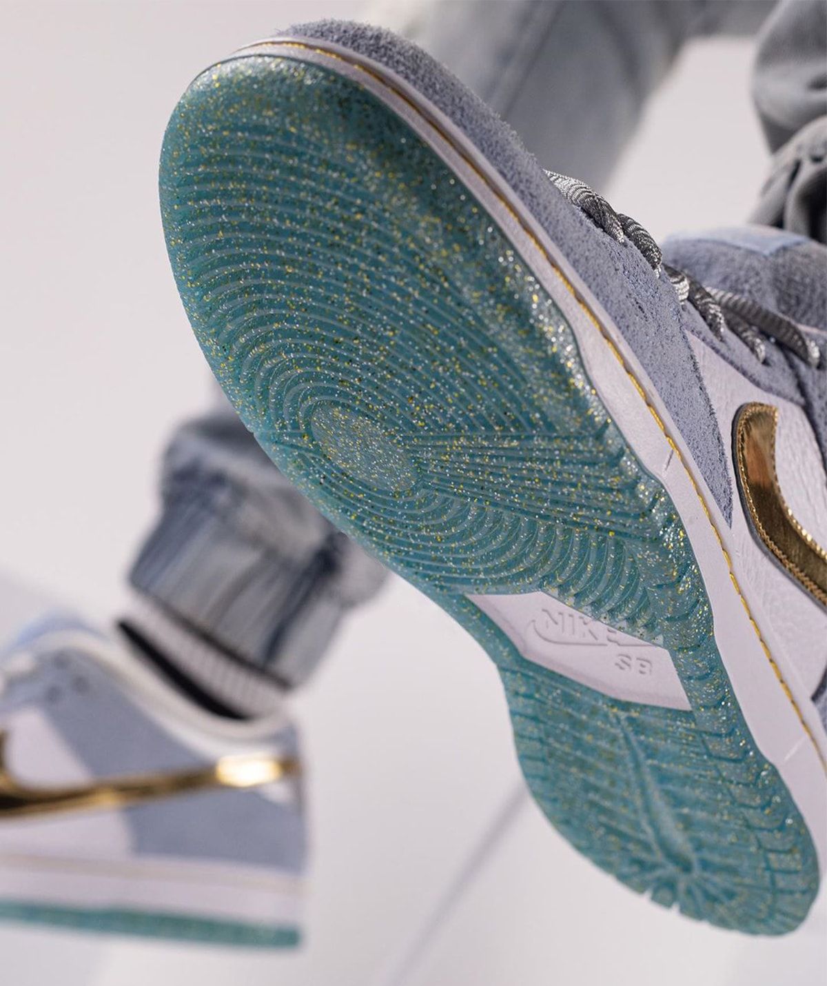 Where to Buy // Sean Cliver x Nike SB Dunk Low “Holiday Special” | House of  Heat°