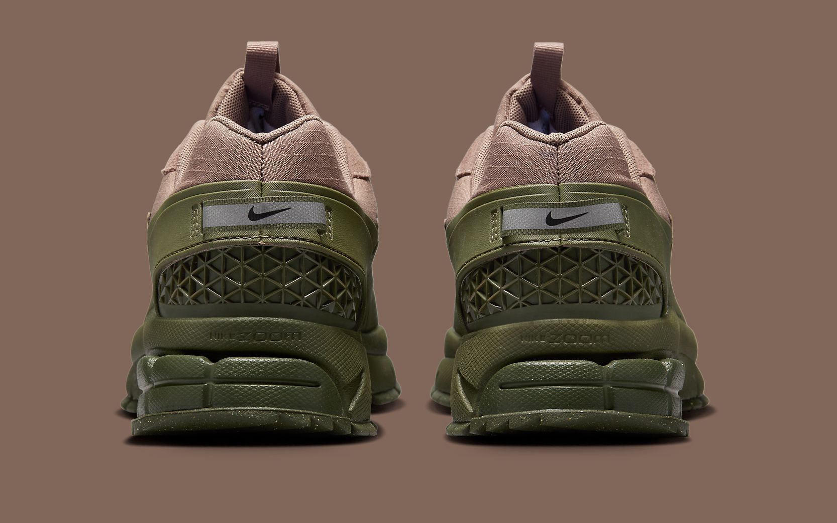 ★NIKE★ Zoom Vomero Rom M Mink Brown Medium Olive Cargo Kha Nike Zoom Vomero Roam Mink Brown Medium Olive Men's - FV2295
