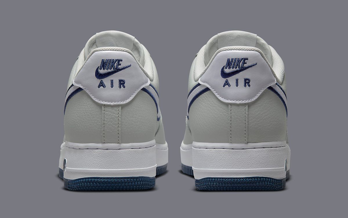 Nike Air Force 1 Low Wolf Grey Midnight Navy FJ4211-002