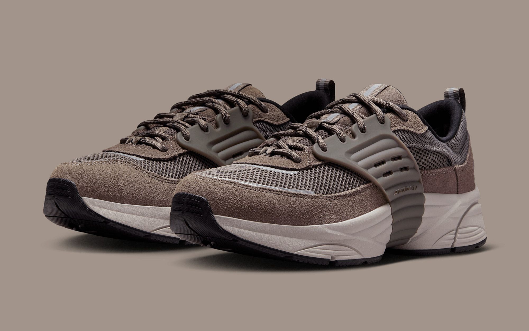 Jordan Trunner O/S 