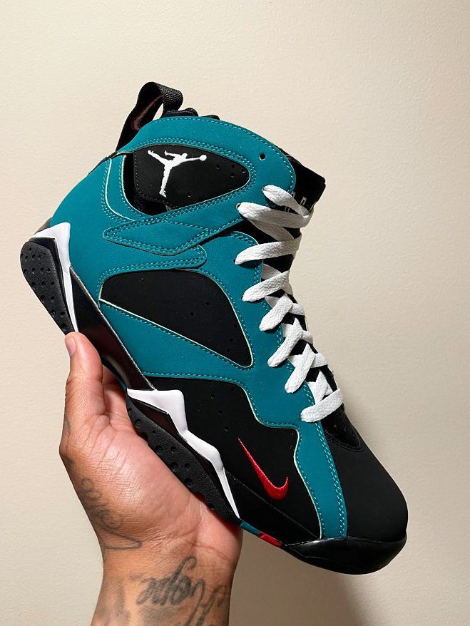 Air Jordan 7 "Ken Griffey Jr." 