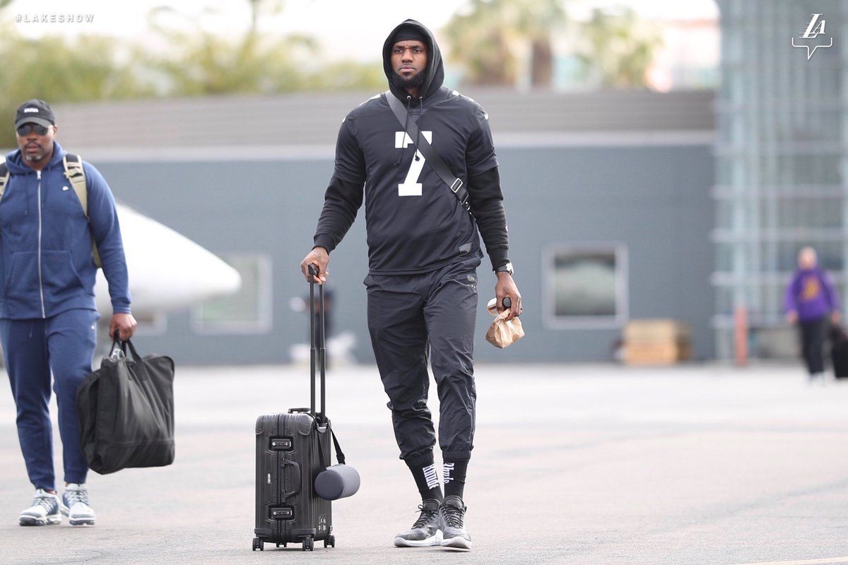 LeBron James // Nike LeBron Icon FF