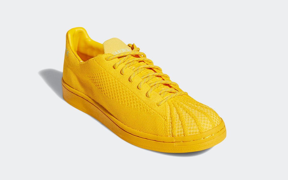 Adidas primeknit 2024 yellow shoes