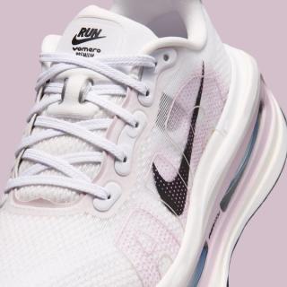 Nike Vomero Premium "White/Light Lilac" (SKU: HM5973-103). Photo via Nike.