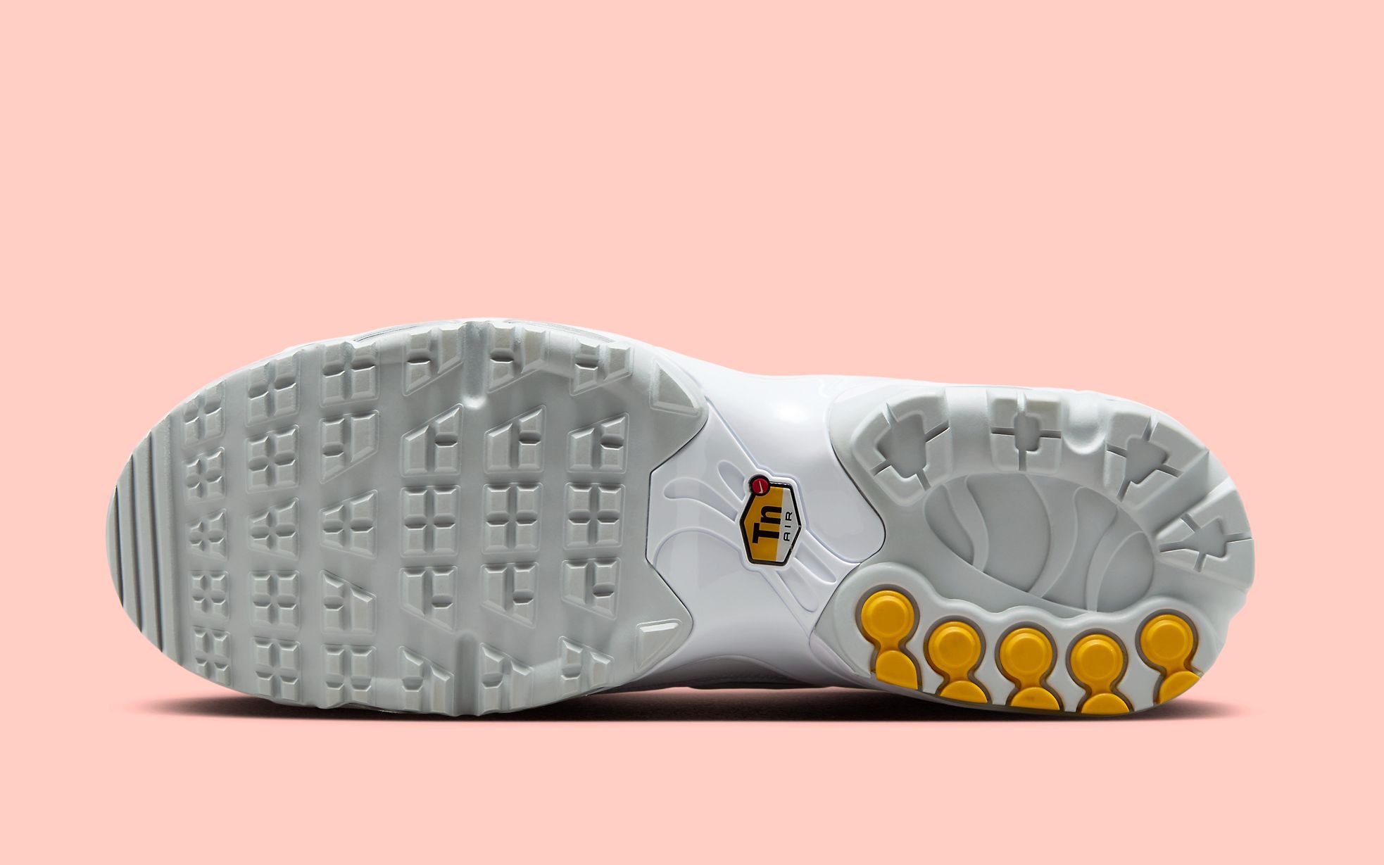 NIKE ☆ Air Max Plus Golf ‘Triple White’ Nike Air Max Plus Golf Triple White Men's - FZ4150-100 - US