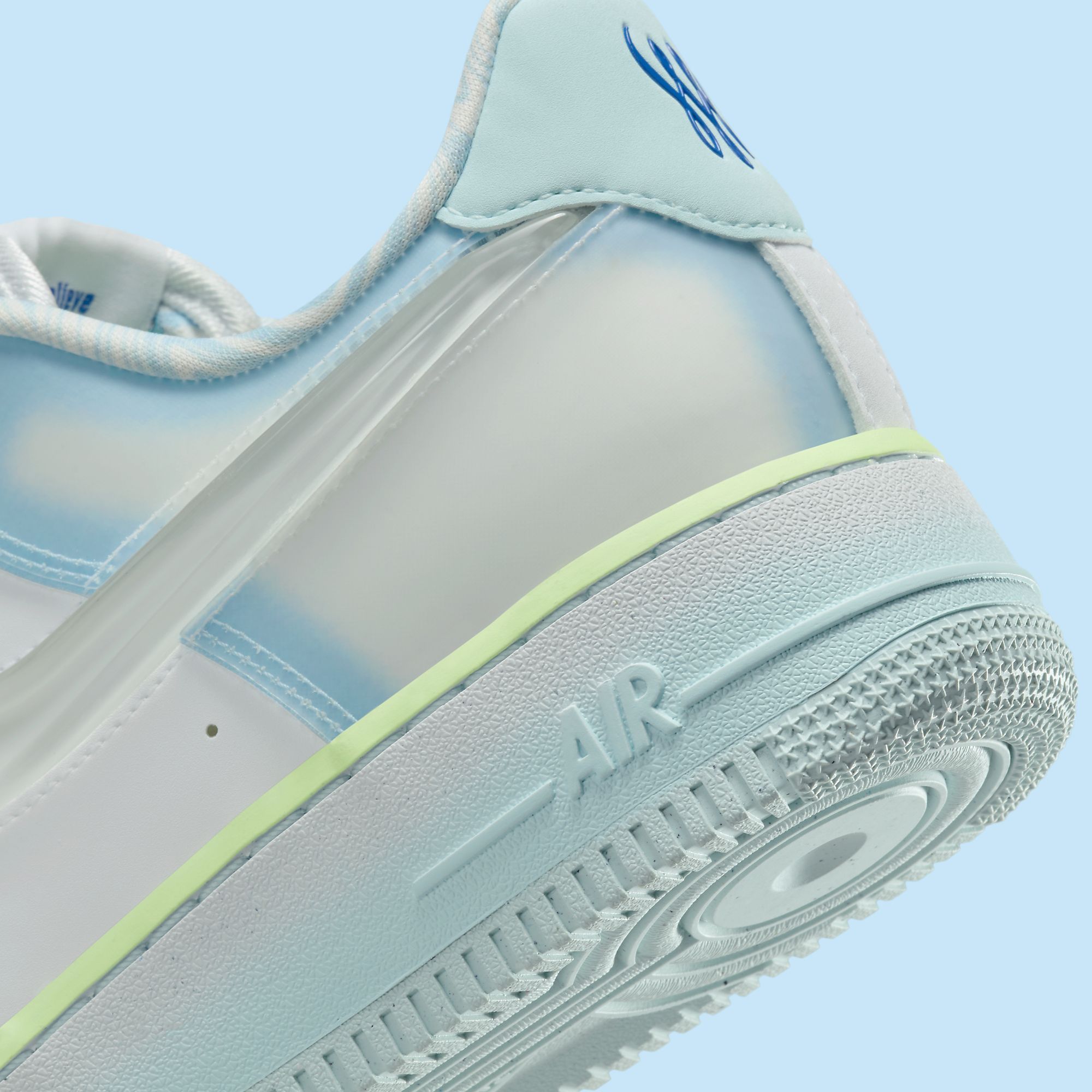 【NIKE】Air Force 1 '07 x Serena Williams Design Crew Shoes The Nike Air Force 1 Low x Serena Williams Design Crew is