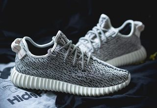 Detailed Looks at the 2022 YEEZY 350 v1 “Turtle Dove”
