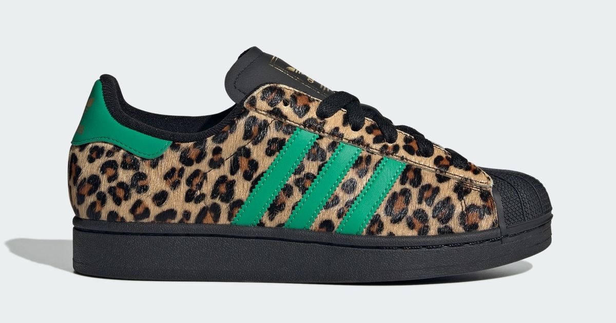 adidas gazelle silver green womens adidas Originals Superstar II Dark Brown/Ivory/Gold Metallic Women's Shoes, Size: 7.5