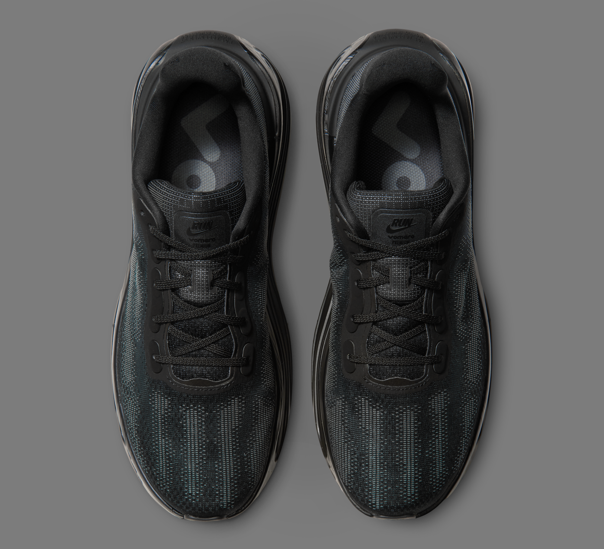 Men's Nike Vomero Premium "Skeleton" (SKU: IV7509-001). Photo via Nike.