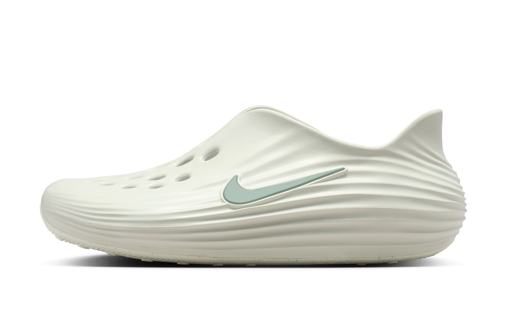 Nike's ReactX Rejuven8 Clog Keeps Things Clean in 