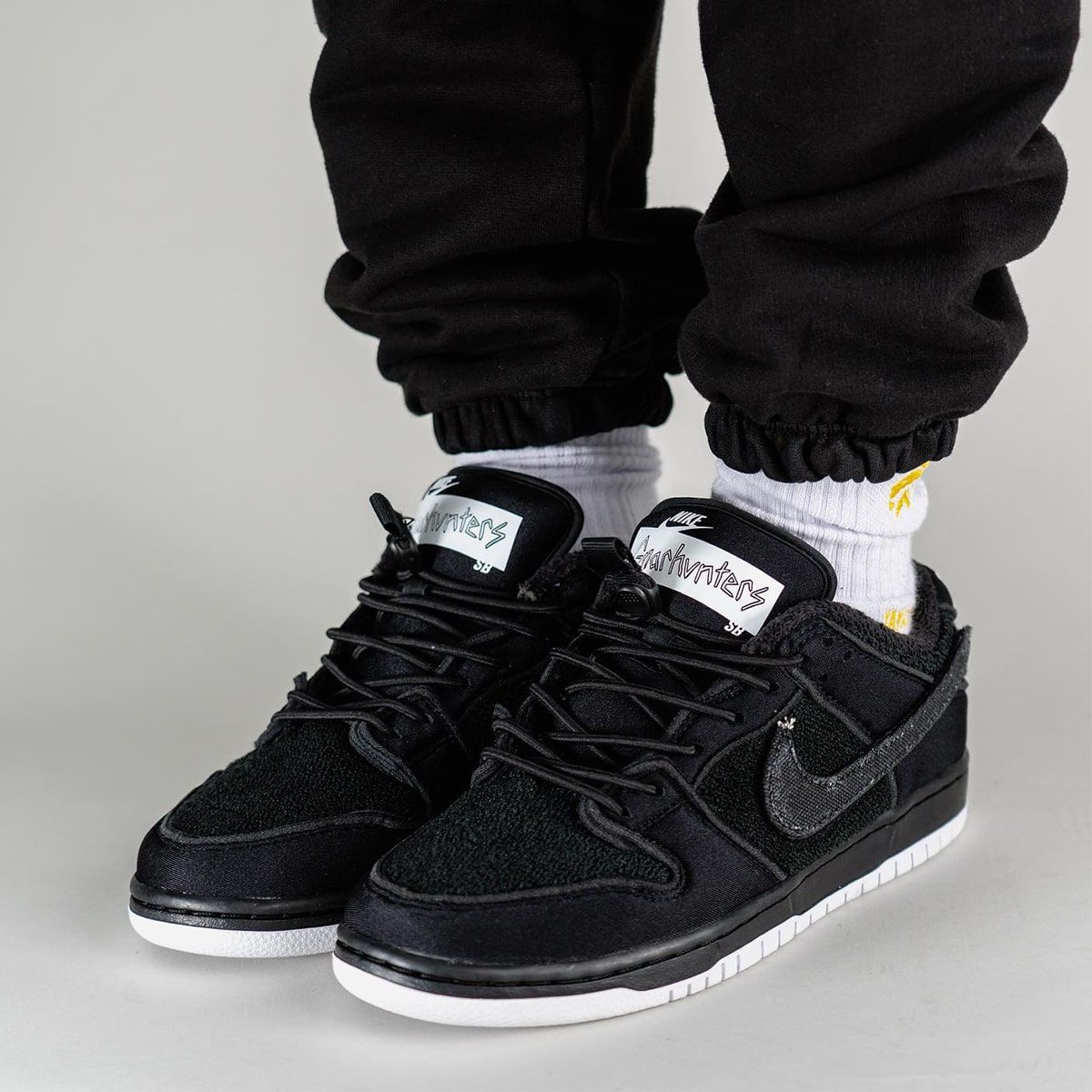 Gnarhunters Nike SB Dunk Low 