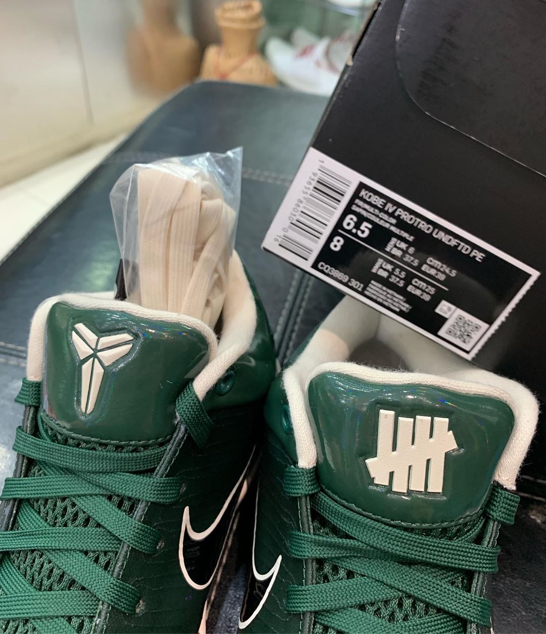 Are These “Celtics” UNDEFEATED x Nike Kobe 4 Protros Throwing it