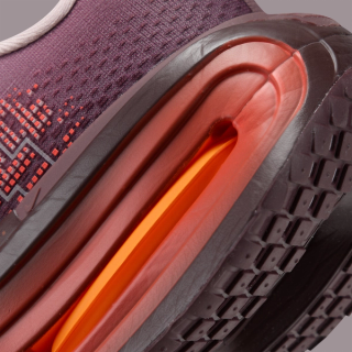 Women's Nike Vomero Premium "Shanghai" (SKU: IZ6180-666). Photo via Nike.