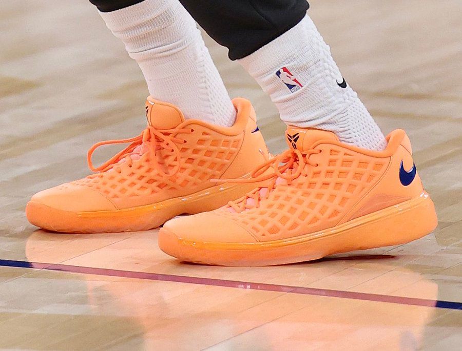 Jalen Brunson Debuts Nike Kobe 3 Low PE