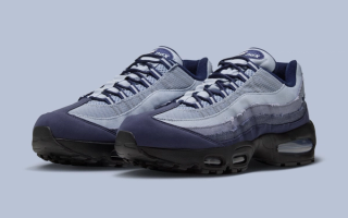 Denim-covered Nike Air Max 95 in a "Ashen Slate/Midnight Navy/Light Armory Blue/Light Armory Blue" color scheme.