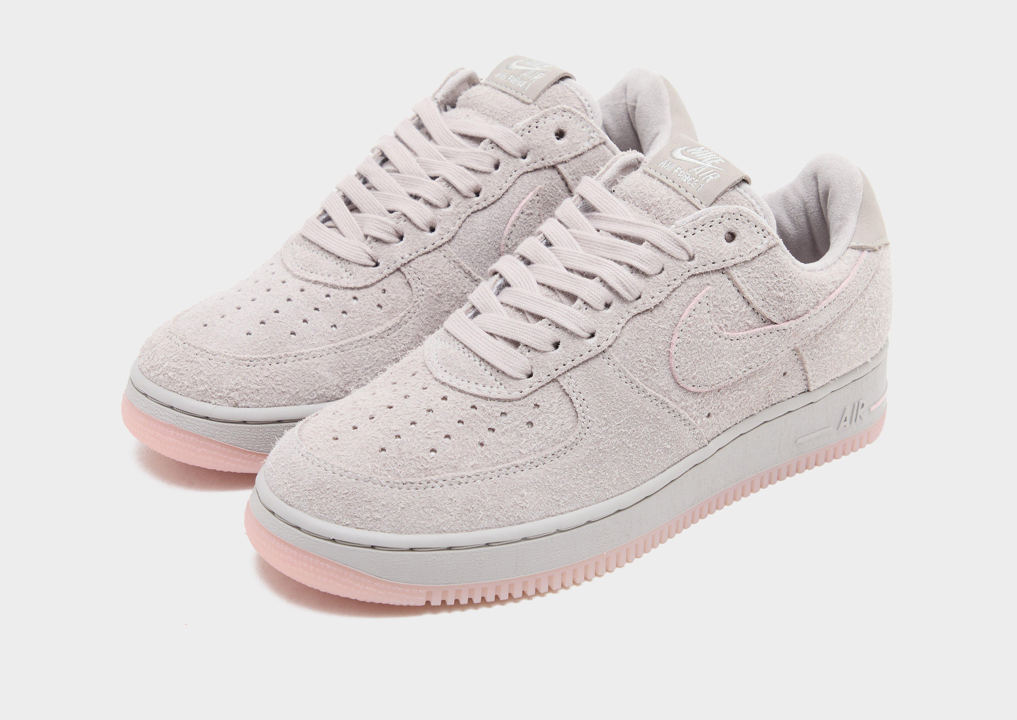 Nike Air Force 1 '01 "NYC Rat" (SKU: IV6999-001). Photo via JD Sports.