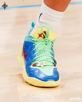 Mulan-inspired Nike A'Two. Photo via Las Vegas Aces.