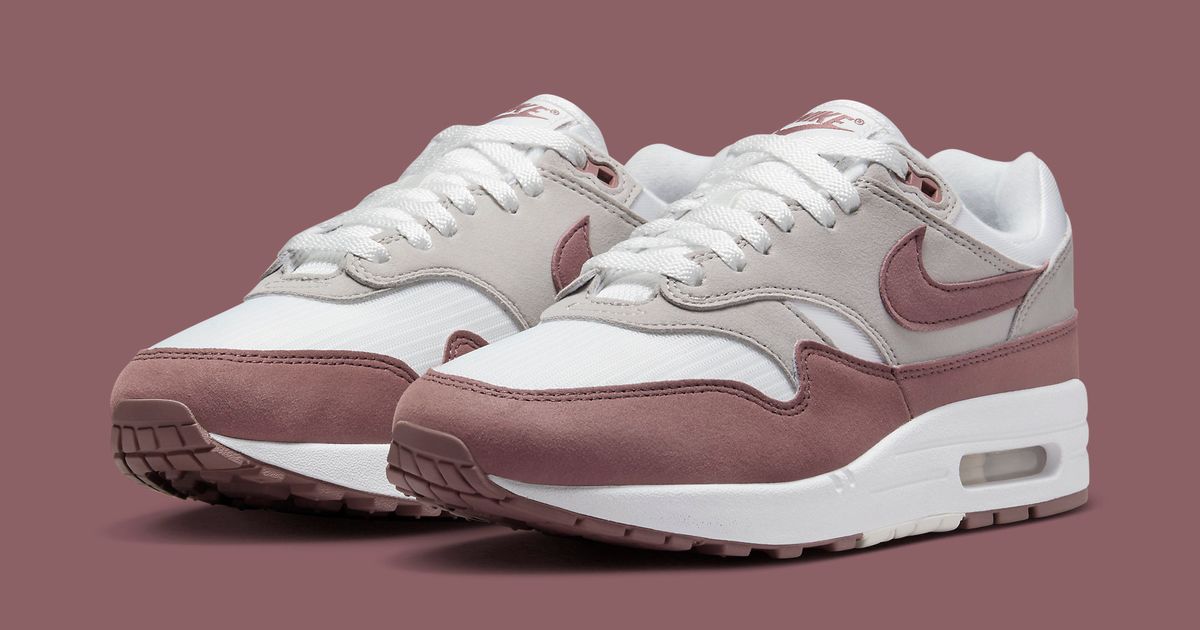 smokey mauve vapormax