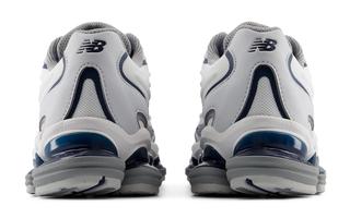 New Balance 2000 "White/Navy" (SKU: U20008SW). Photo via New Balance.