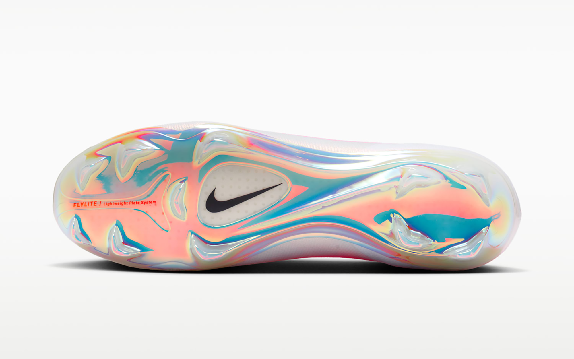 Nike Mercurial Vapor 17 Elite FG (SKU: IO1560-900). Photo via Nike.