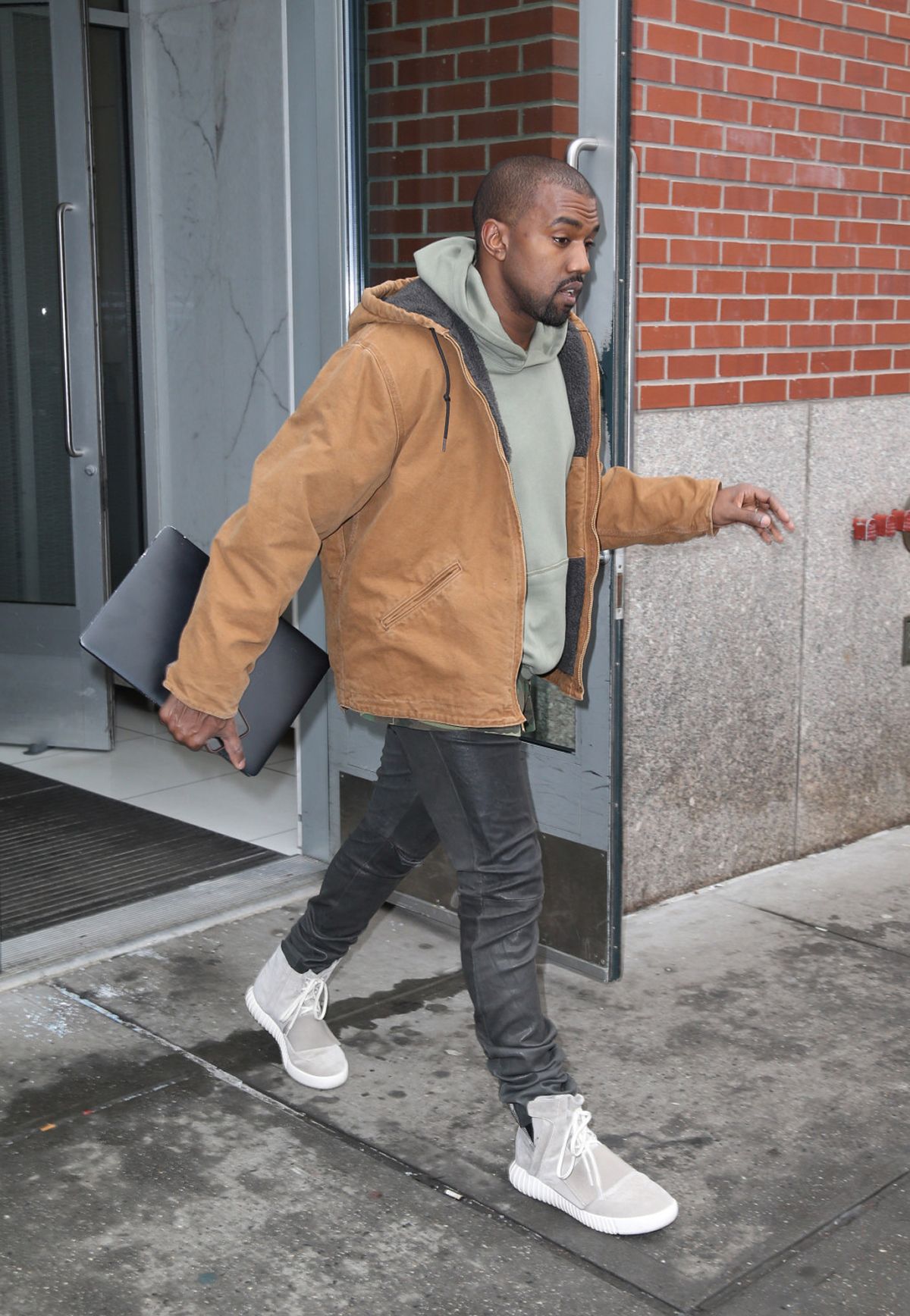 Adidas yeezy 750 look alike best sale