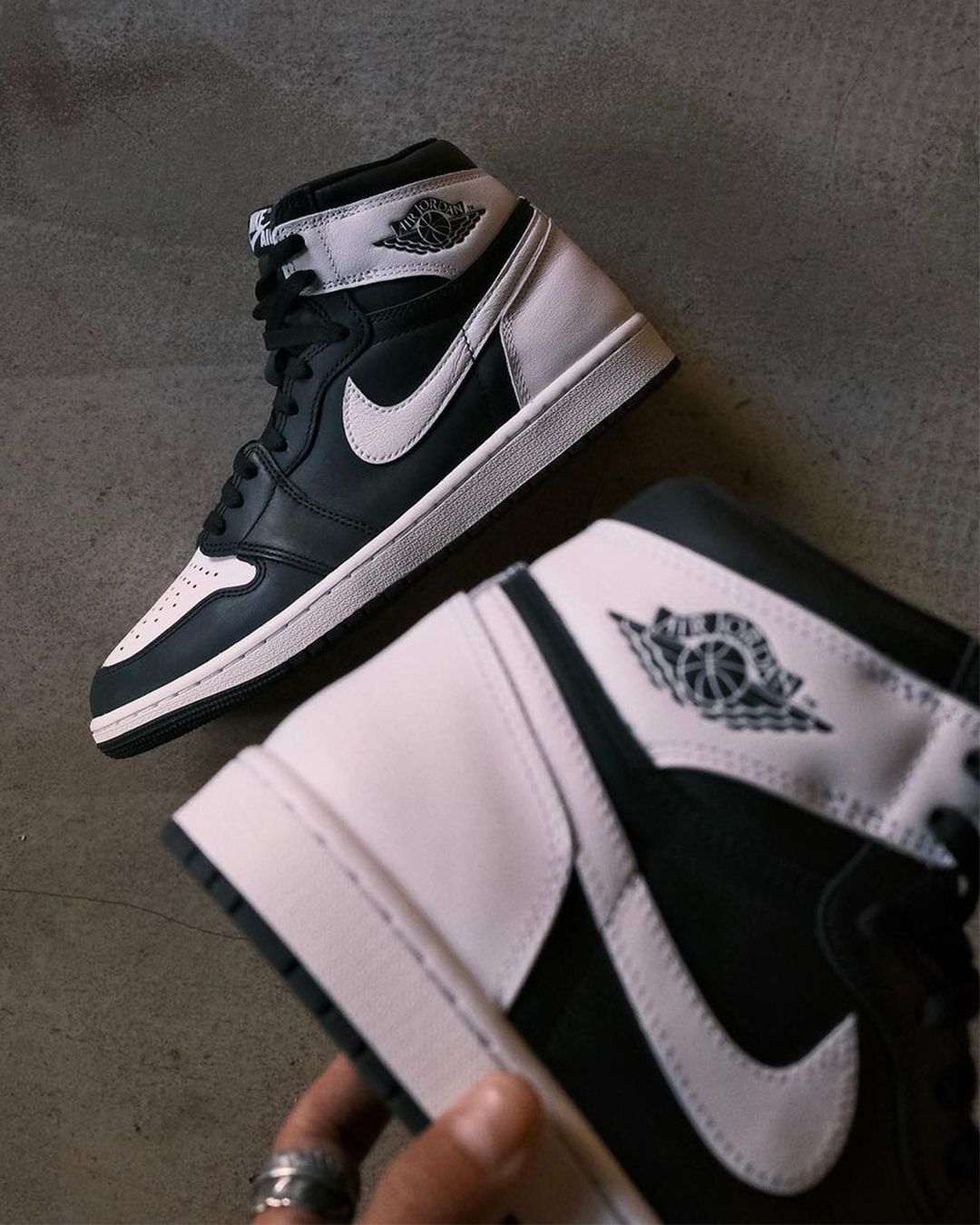 Jordan 1 outlet retro black white