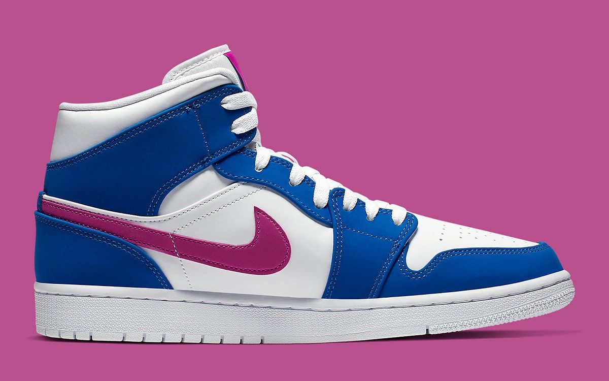 Jordan 1 hyper royal hotsell hyper violet