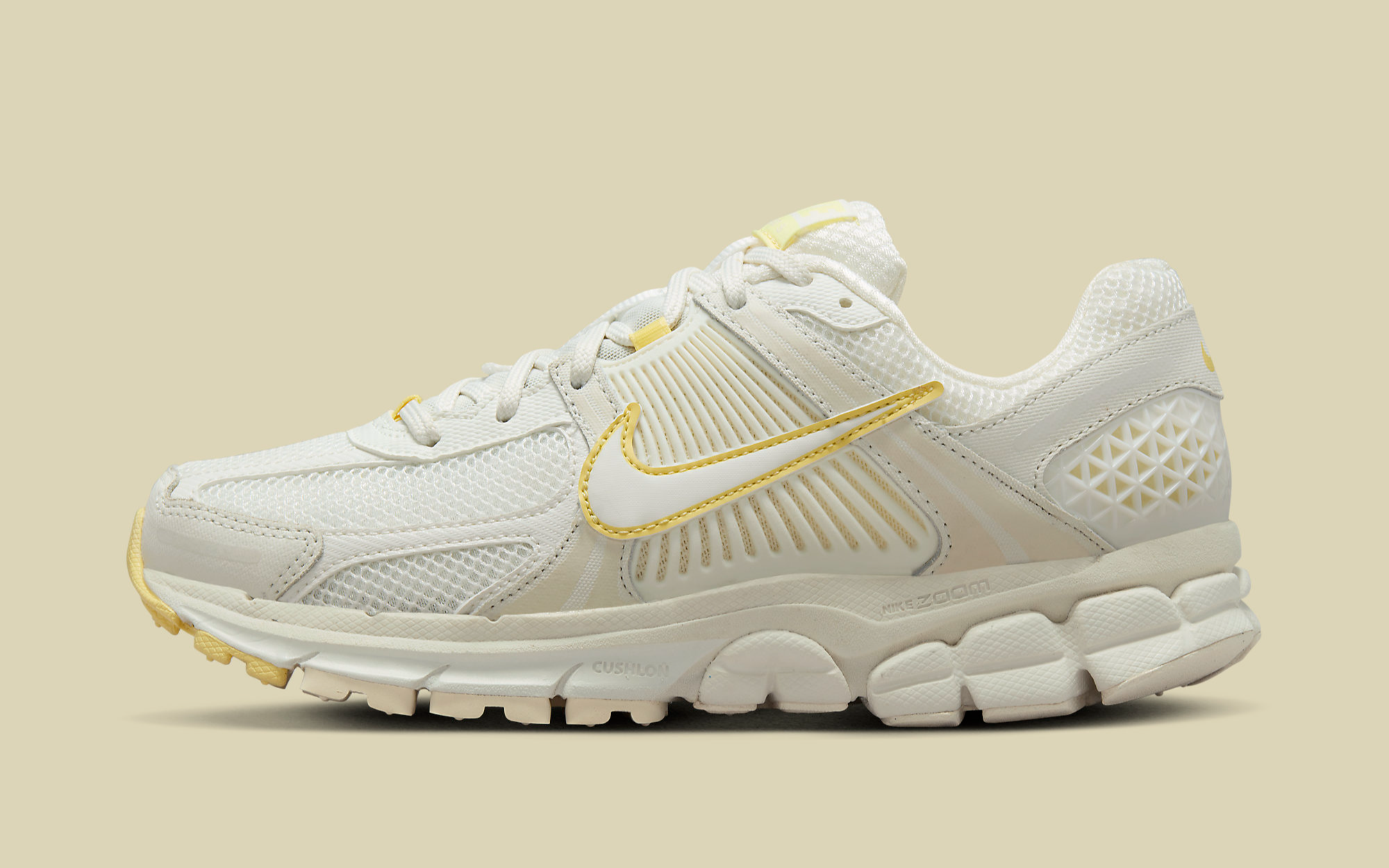 【Nike】 NIKE ZOOM VOMERO 5 TRK3 Nike Vomero 5 | Foot Locker