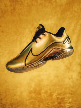 Nike Basketball Immortalized Collection Campaign Shots 7