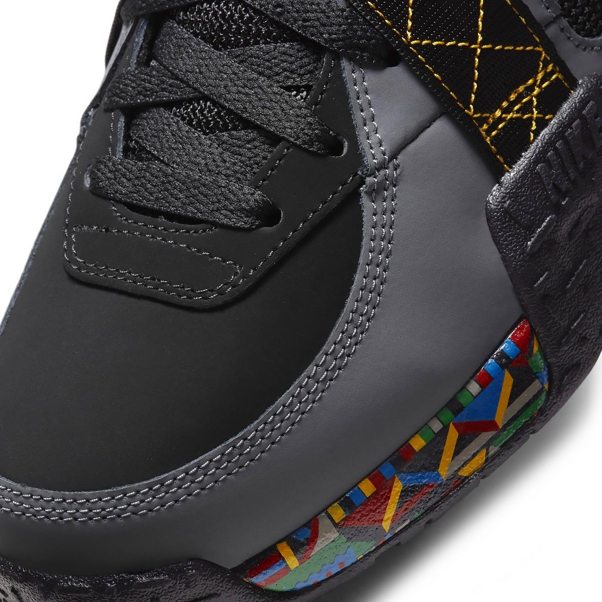 Nike air sale raid african print