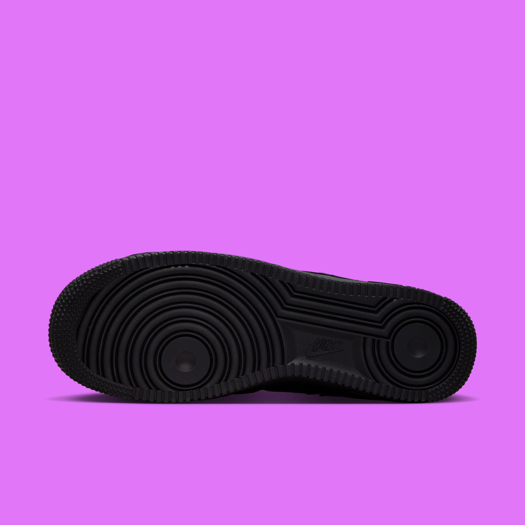 Women's Nike Air Force 1 Low Jewel "Black/Metallic Silver" (SKU: IV6039-001). Photo via Nike.