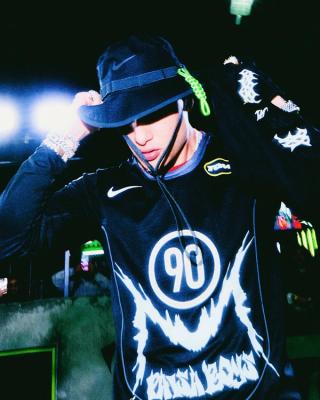 El Malilla (@elmalilla_)in Total 90 by PAISABOYS at TOMA MEXICO CITY. Photo via @nikesportswear on Instagram.