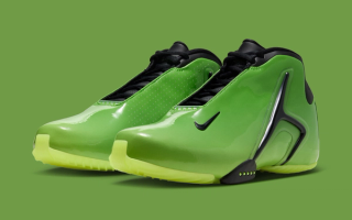 Men's Nike Zoom Hyperflight "Green Apple" retro basketball shoe.