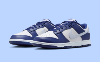 Available Now // Nike Dunk Low 'Deep Royal'