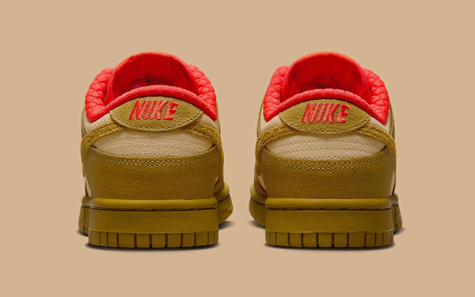 スニーカー Nike Dunk Low Bronzine Sesame Picante Red Nike Dunk Low Bronzine Sesame Picante Red (Women's) - FQ8897