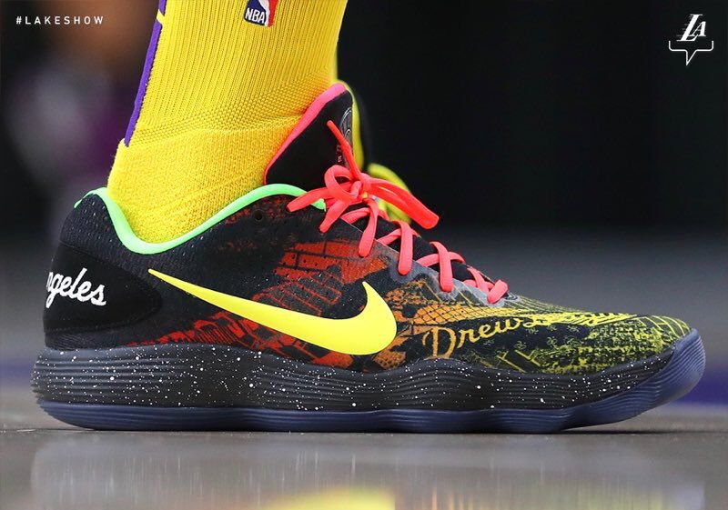 LeBron James Nike Hyperdunk X Low "LA"