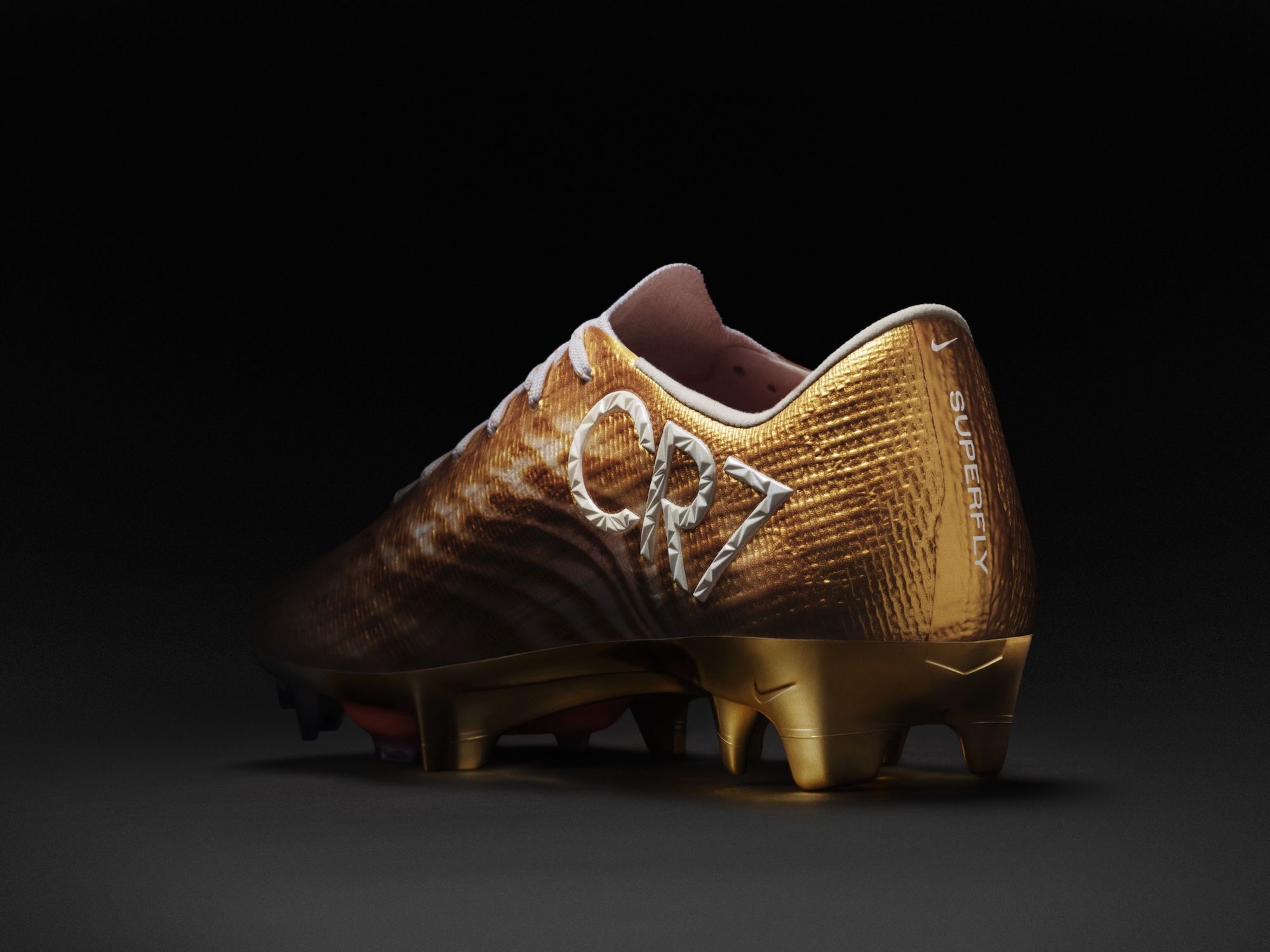 Nike Mercurial Superfly 11 "Gold Scorpion" CR7 Branding. Photo via Nike.