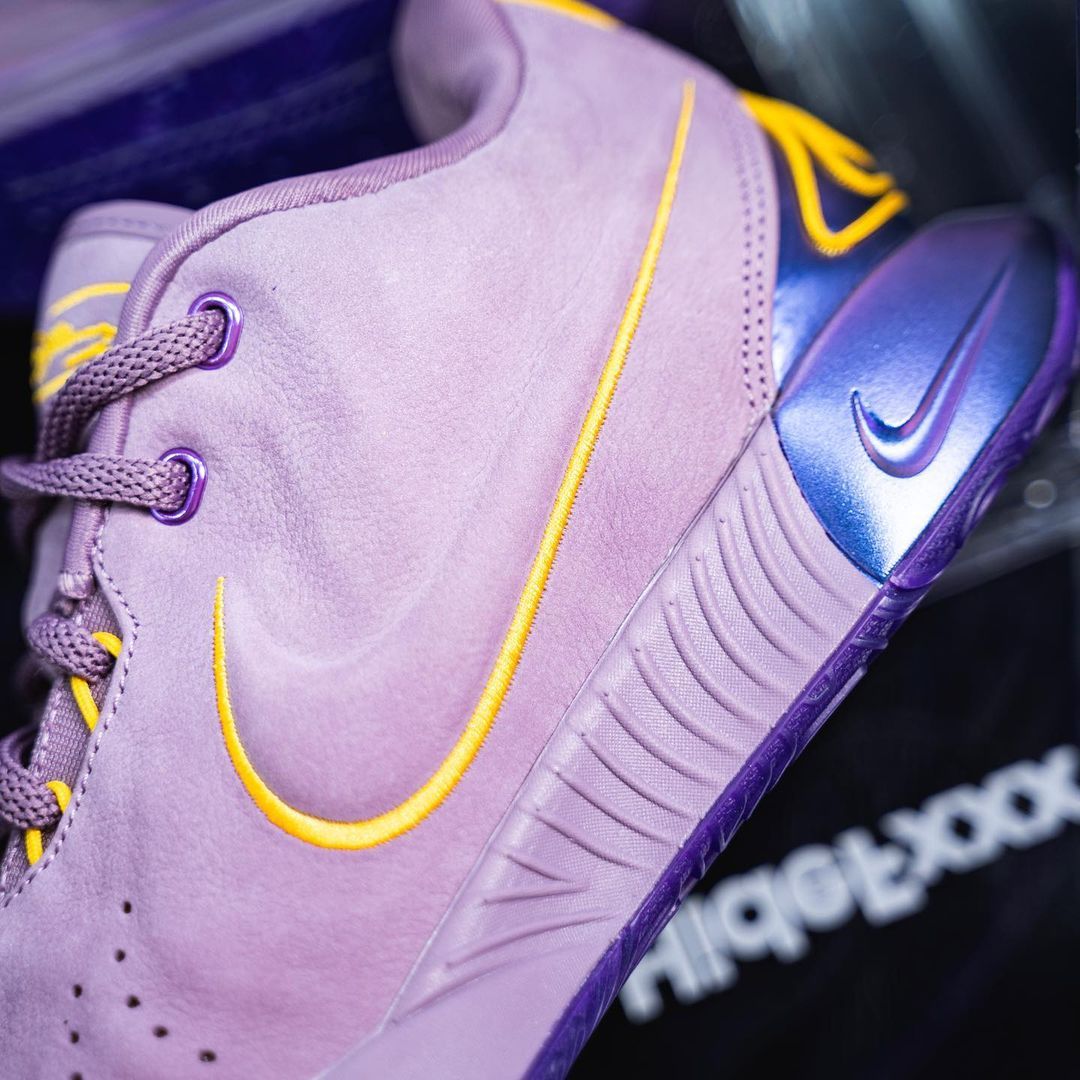 Kobe mamba hot sale focus violet