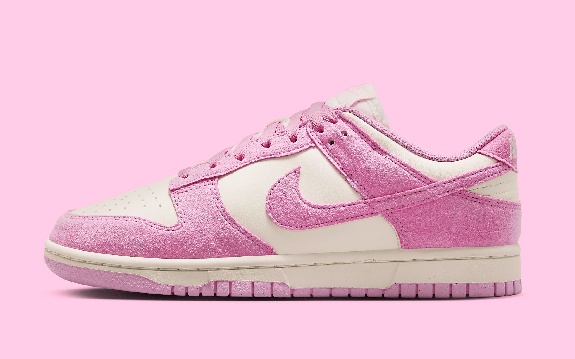 Nike Dunk Low Next Nature 