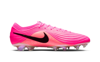 Nike Tiempo Maestro Elite FG "Breakout" football boots in a pink colorway for the 2026 World Cup™.