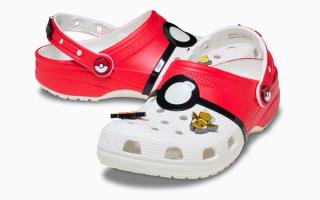 Adult's Pokémon x Crocs Classic Clog "Poké Ball" (SKU: 212064-90H). Photo via Crocs.