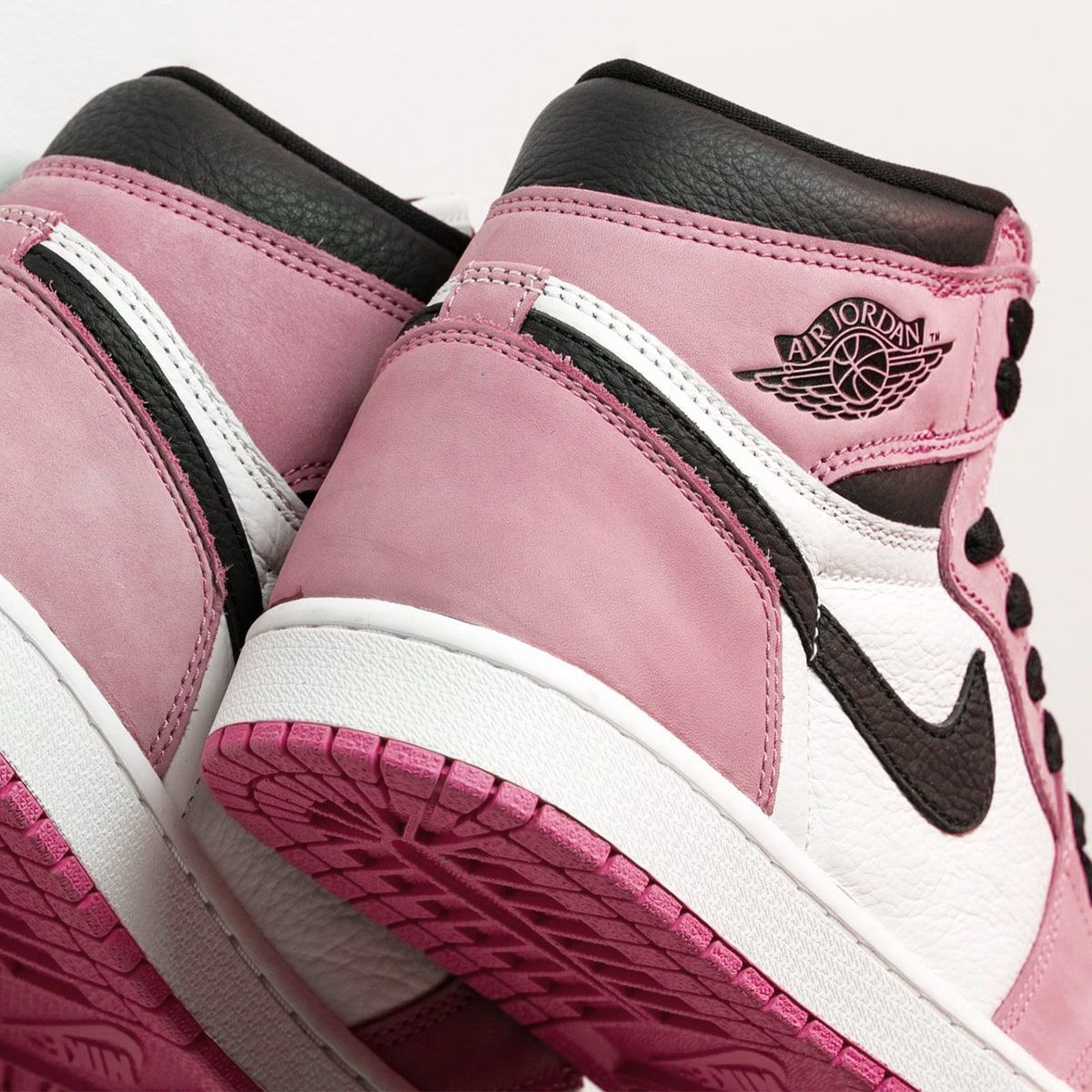 Jordan 1 best sale high pink