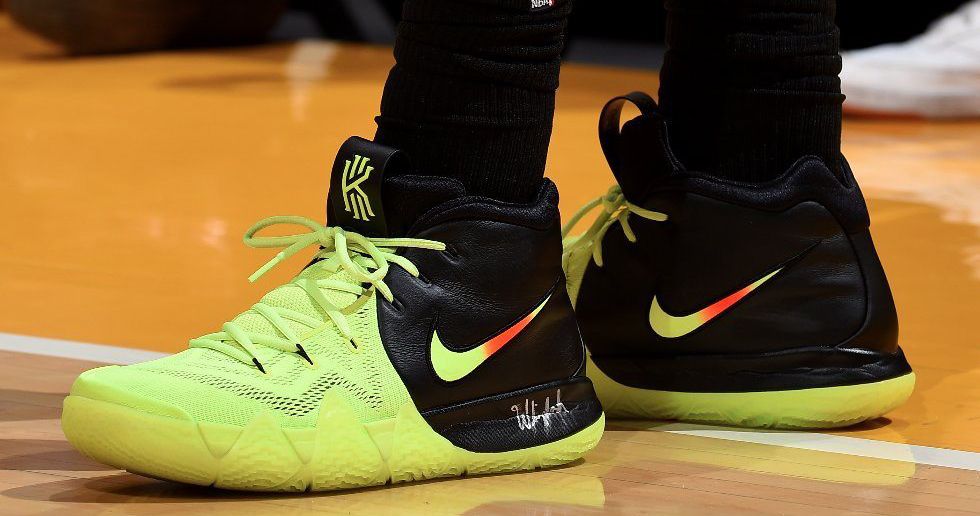 #HardwoodHeat : Volt and Black hit Kyrie’s latest PE